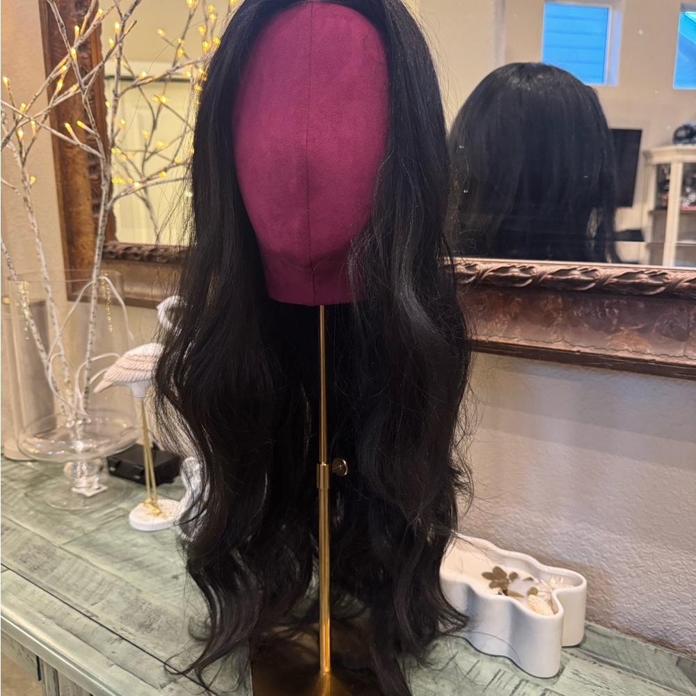 Nel’s Wigs - Nina - Dark Brown Curly Wig